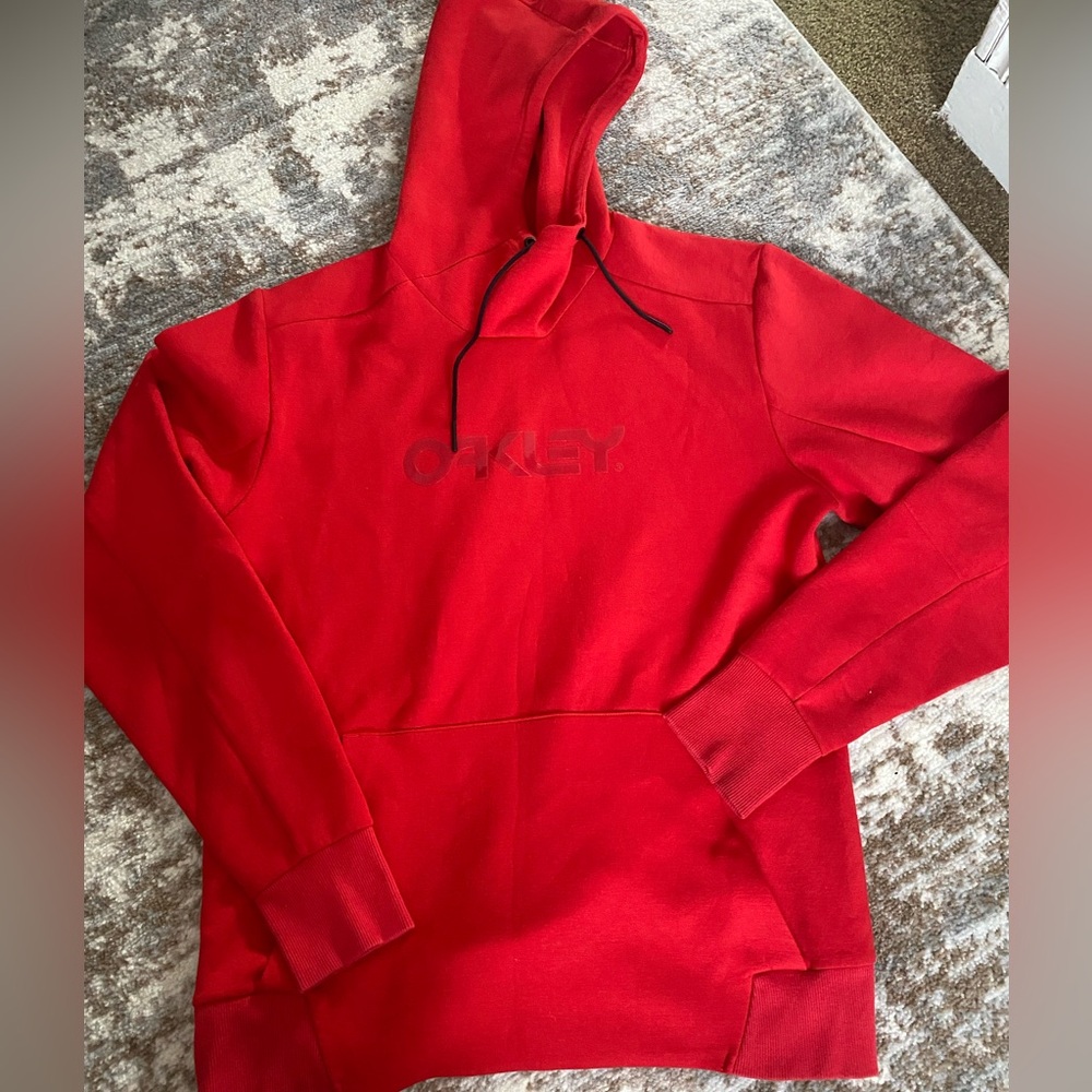 Oakley Hoodie